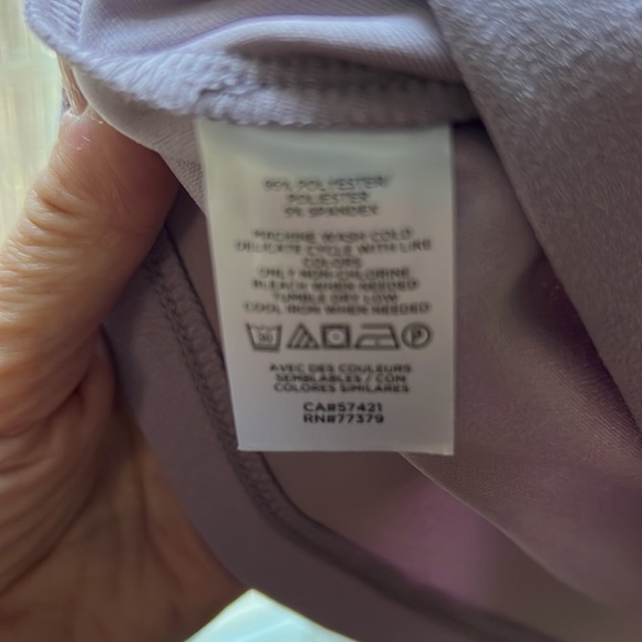 Ann Taylor lavender fitted blouse - Picture 4 of 6